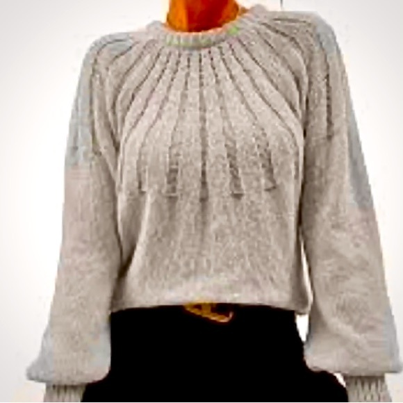 Abercrombie & Fitch Soft Taupe Balloon Sleeve Cable Knit Mock Neck Sweater - Picture 2 of 7